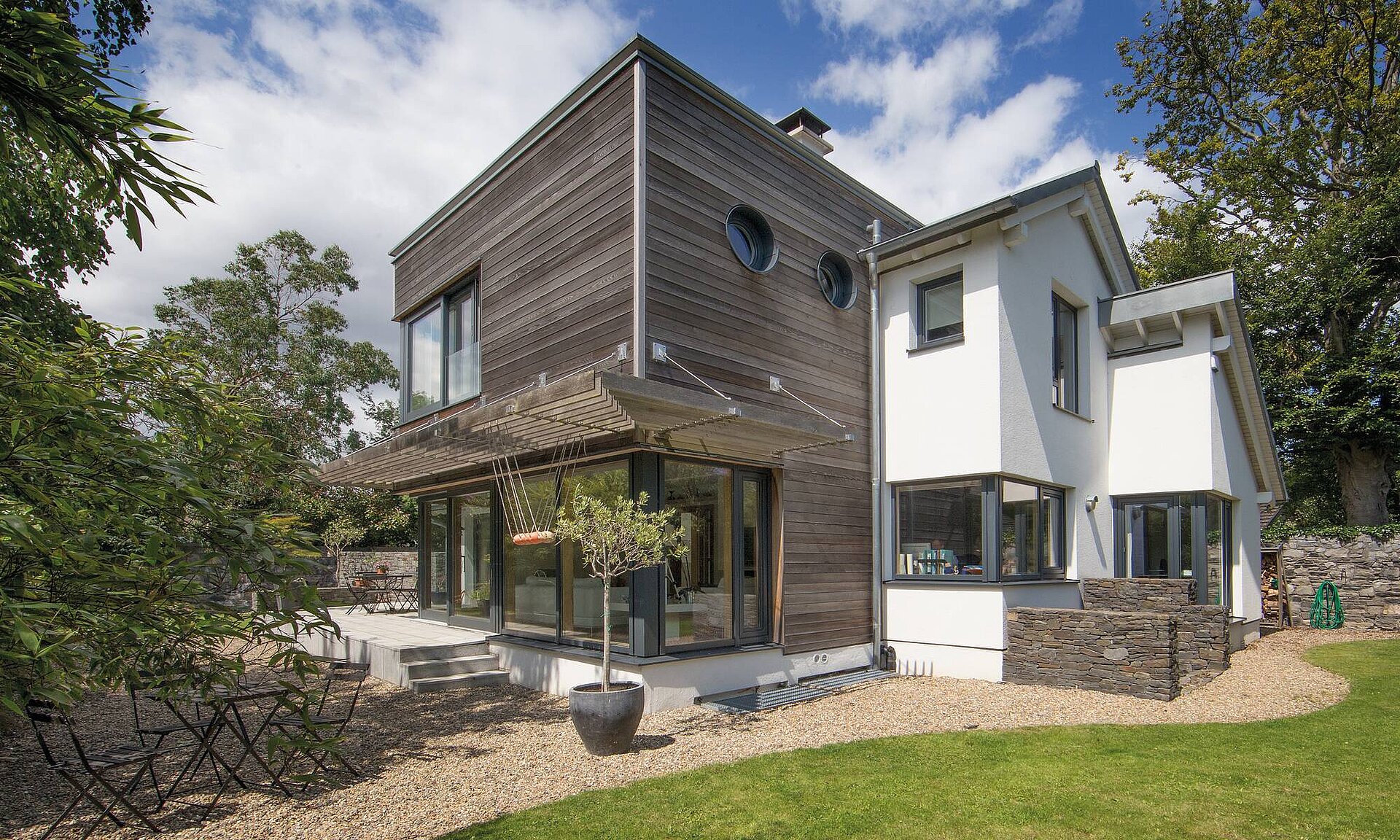 frei geplantes Architektenhaus Ultra-modern, eco-friendly prefab home in Dublin