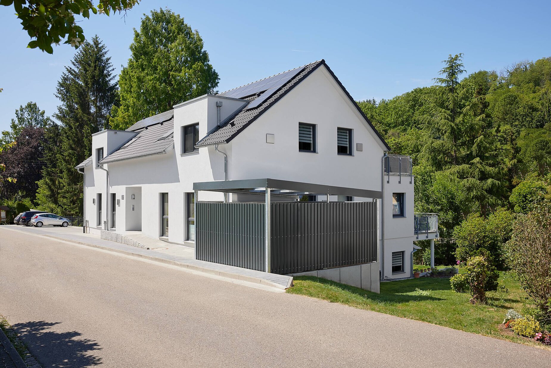 Mehrfamilienhaus