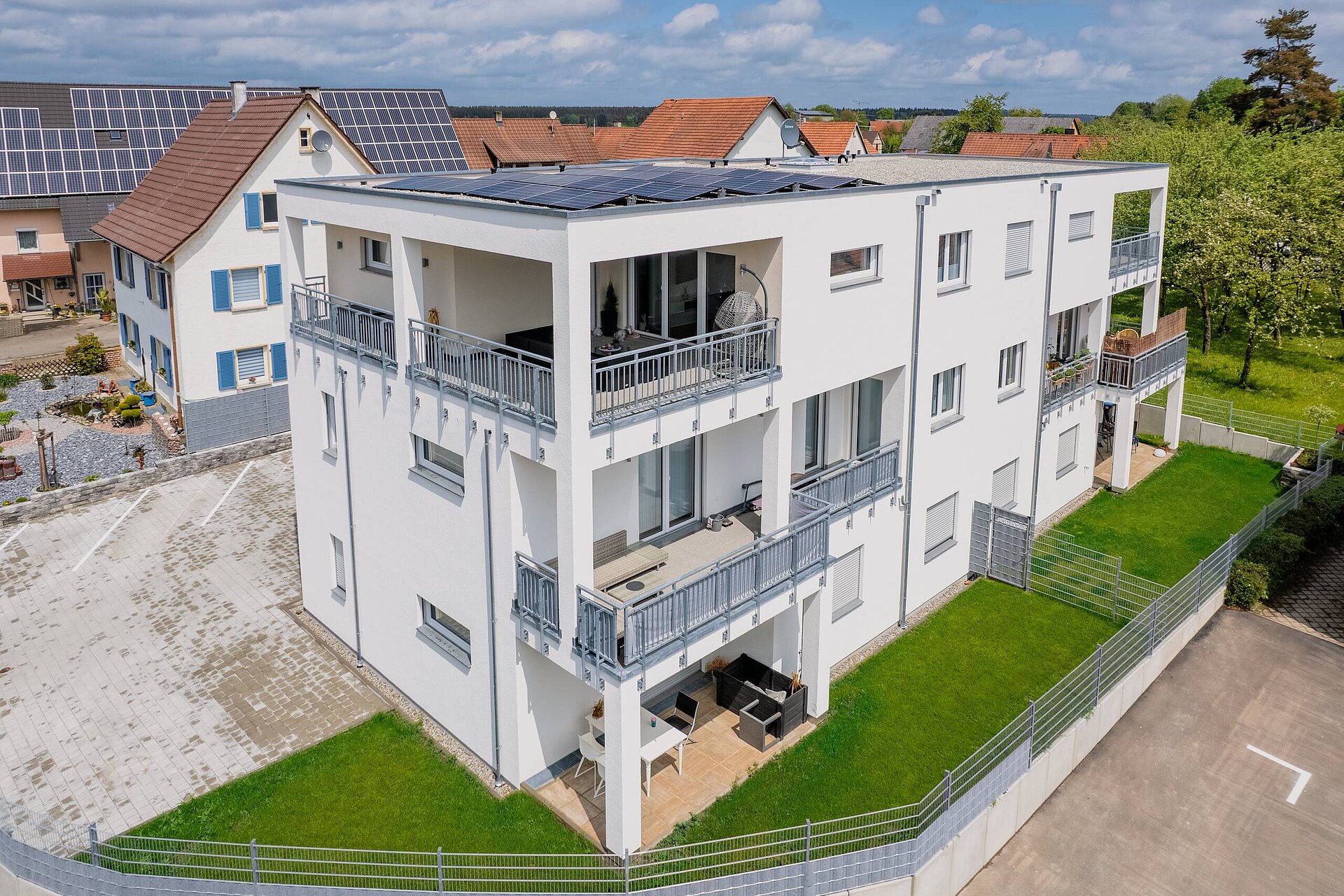 Mehrfamilienhaus in ökologischer Fertigbauweise