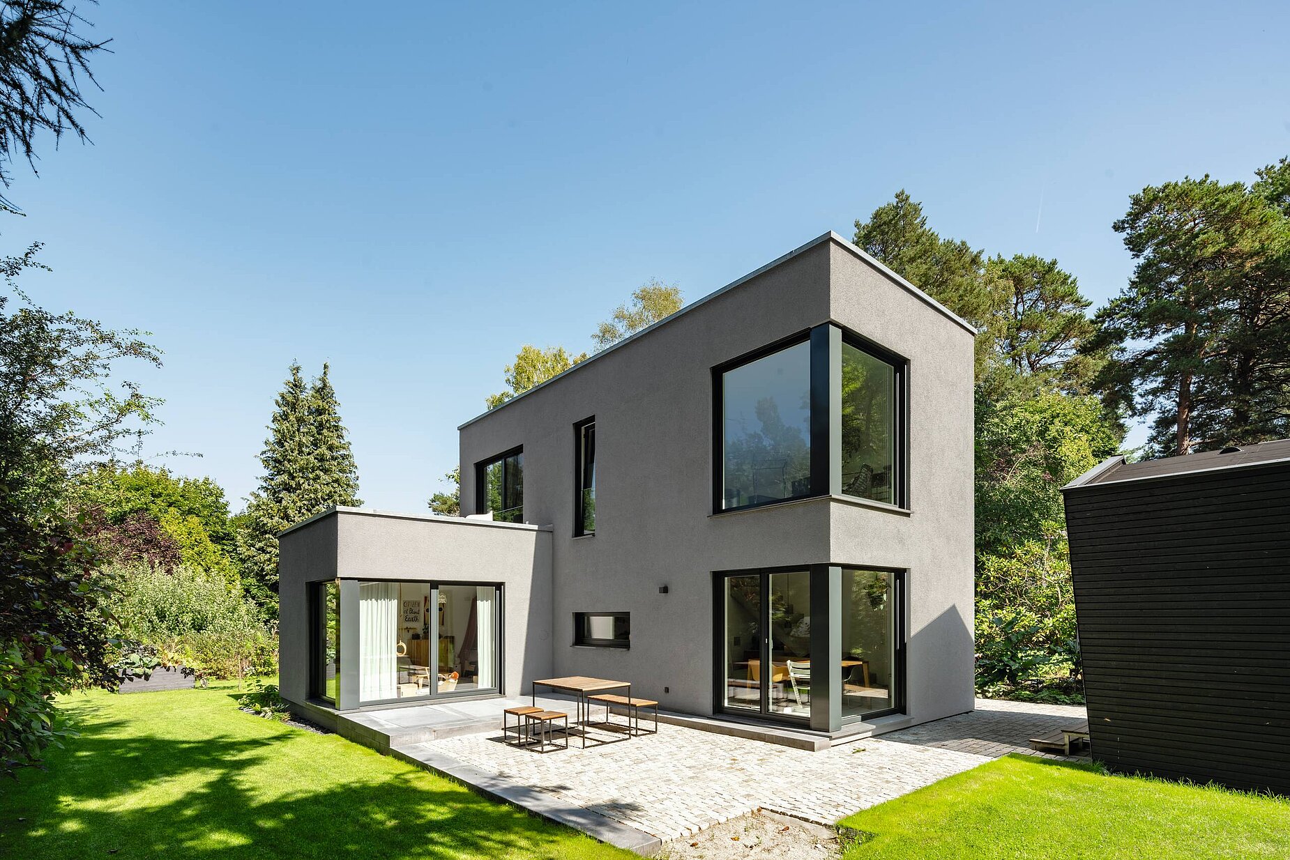 Minimalistisches Einfamilienhaus