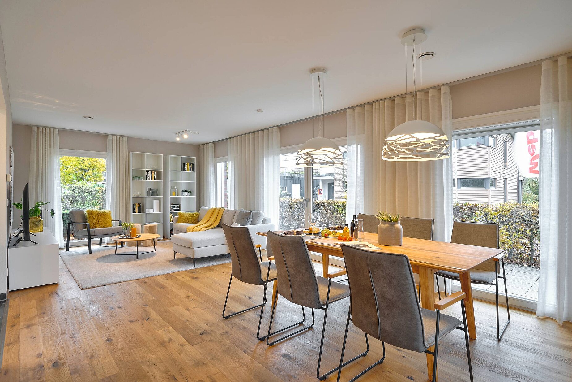 offenes Esszimmer