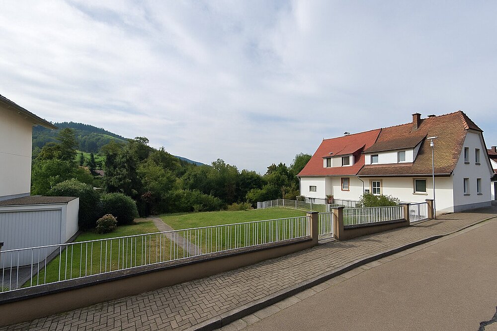 ChatGPT Image 10. Nov. 2025, 14_37_31.png ChatGPT Image 10. Nov. 2025, 14_37_31.png