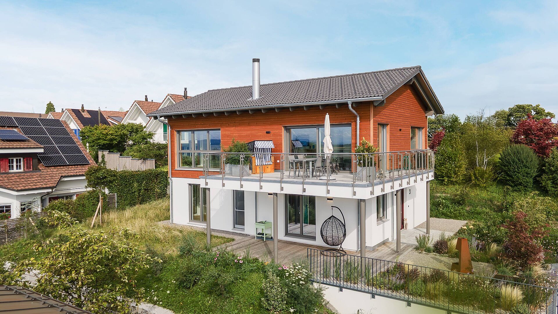 Zweigeschossiges Einfamilienhaus Satteldachhaus