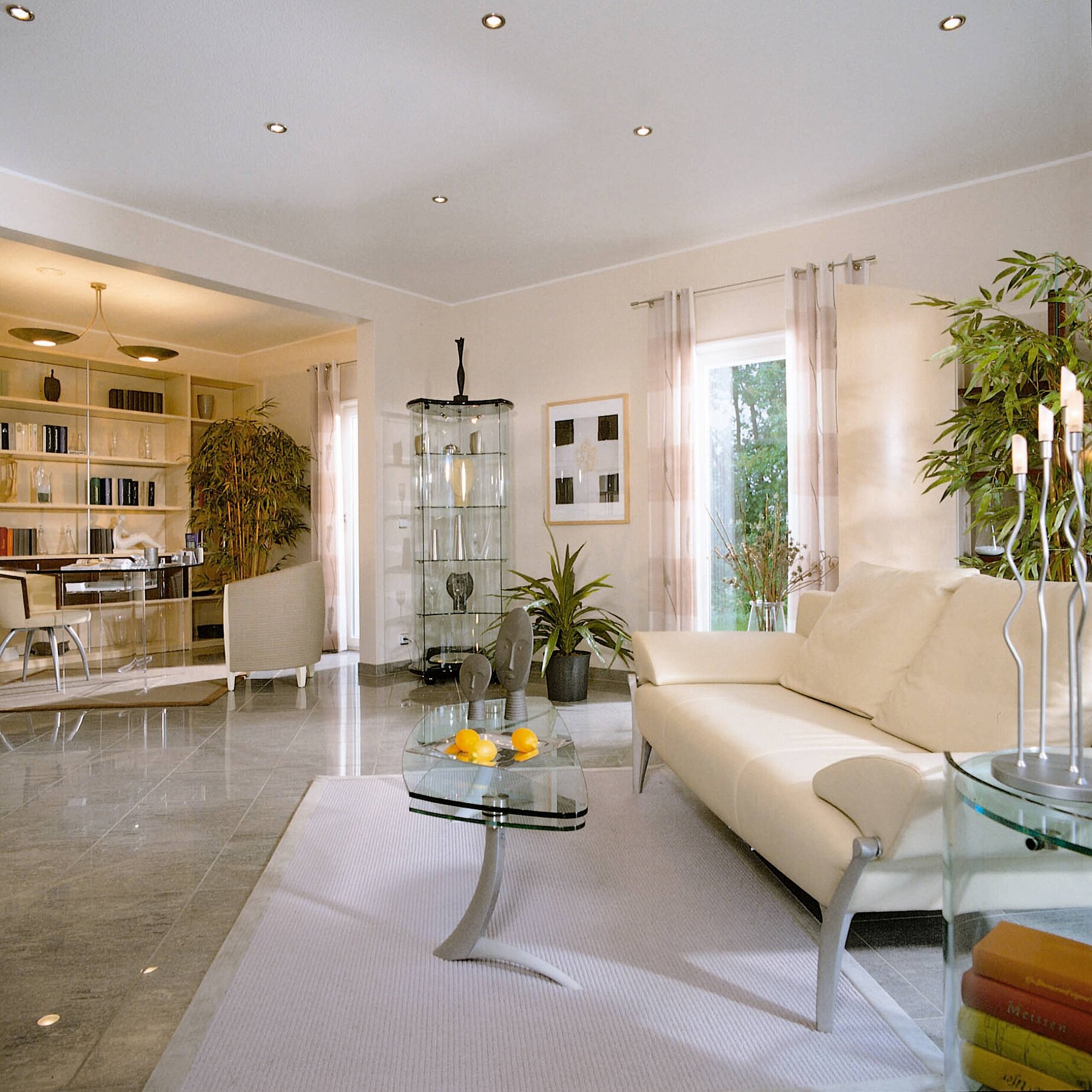 Wohnzimmer mit Couch