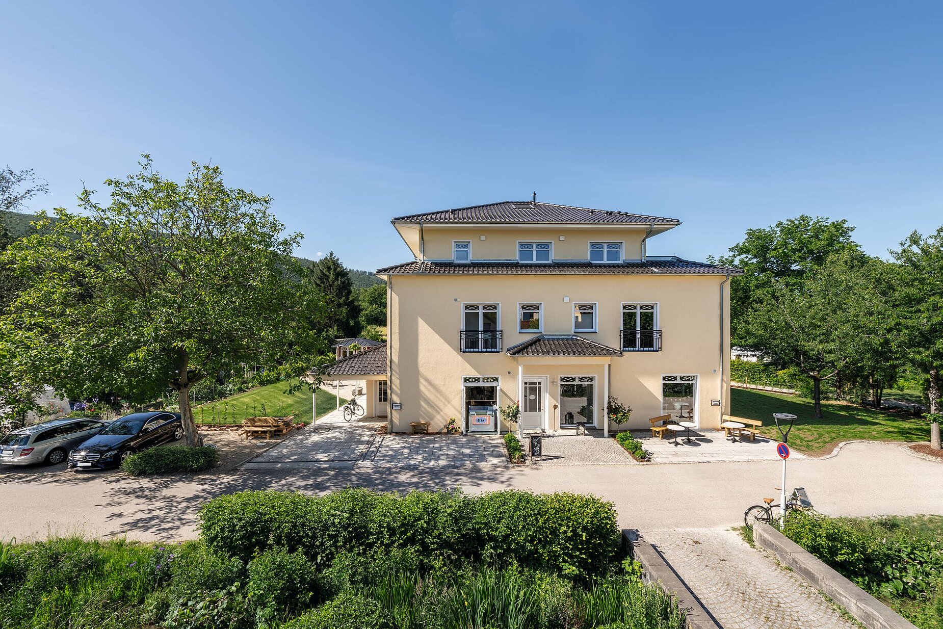 Mehrgenerationenhaus im Landhausstil