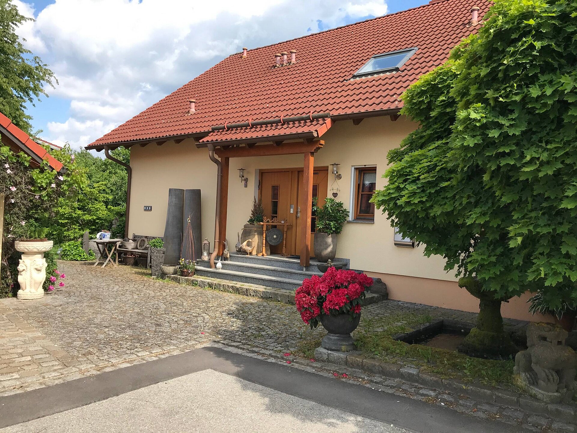 Eingangsbereich (Nordseite)