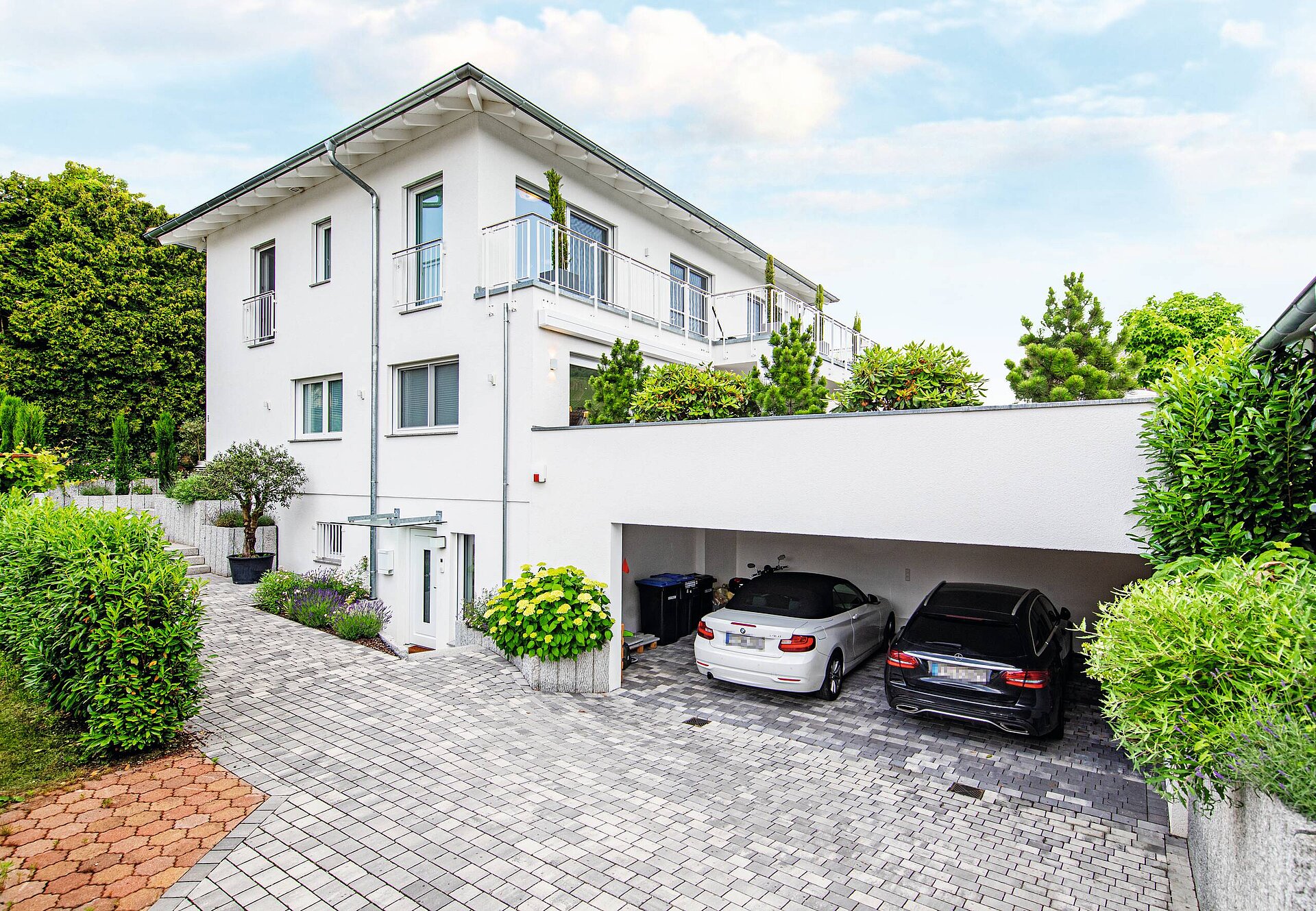 zweigeschossiges Einfamilienhaus
