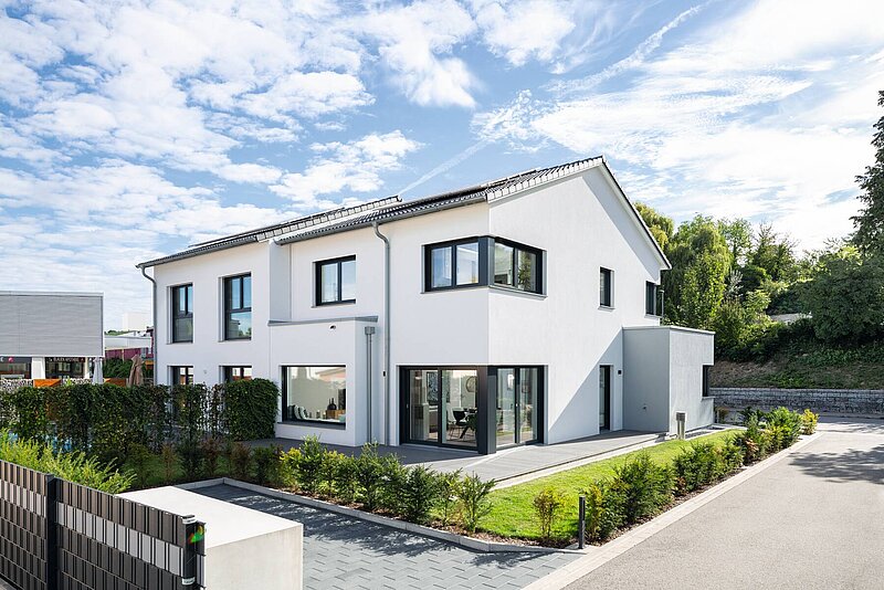 Modernes Doppelhaus Ausstellungshaus Schliengen