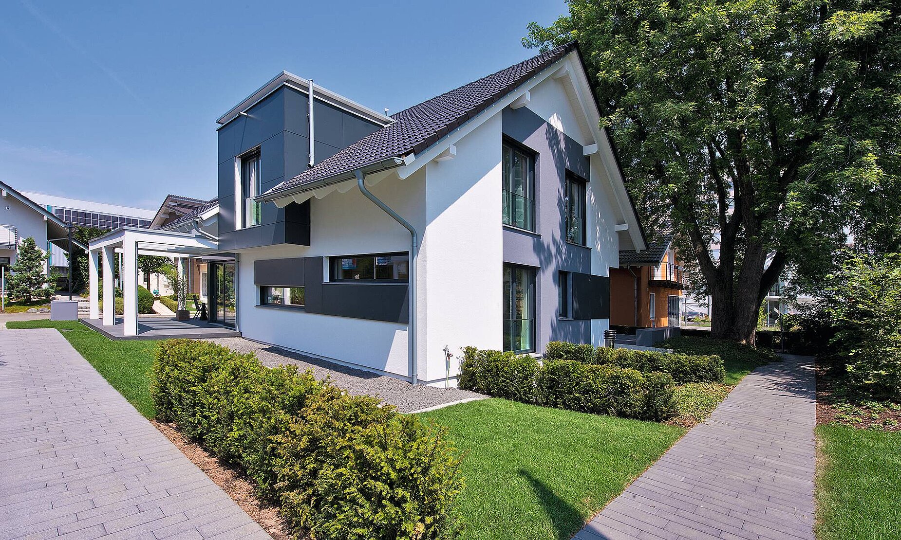 Haus mit Dachgaube