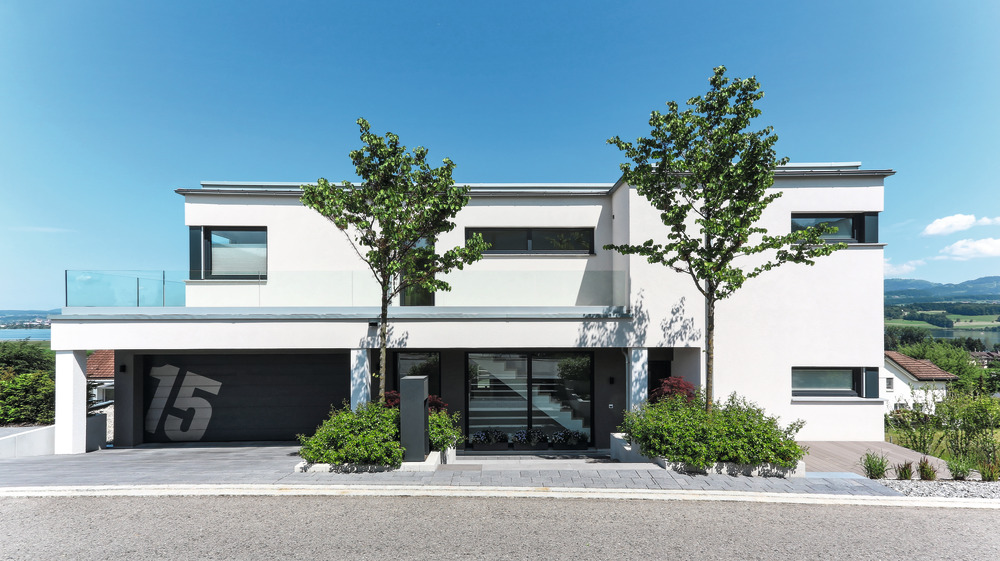 Modernes Einfamilienhaus mit Flachdach