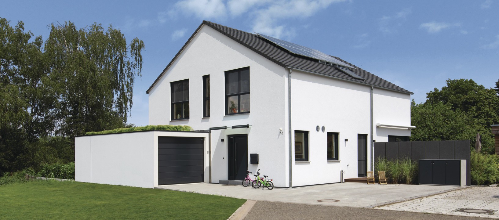 Einfamilienhaus mit Garage