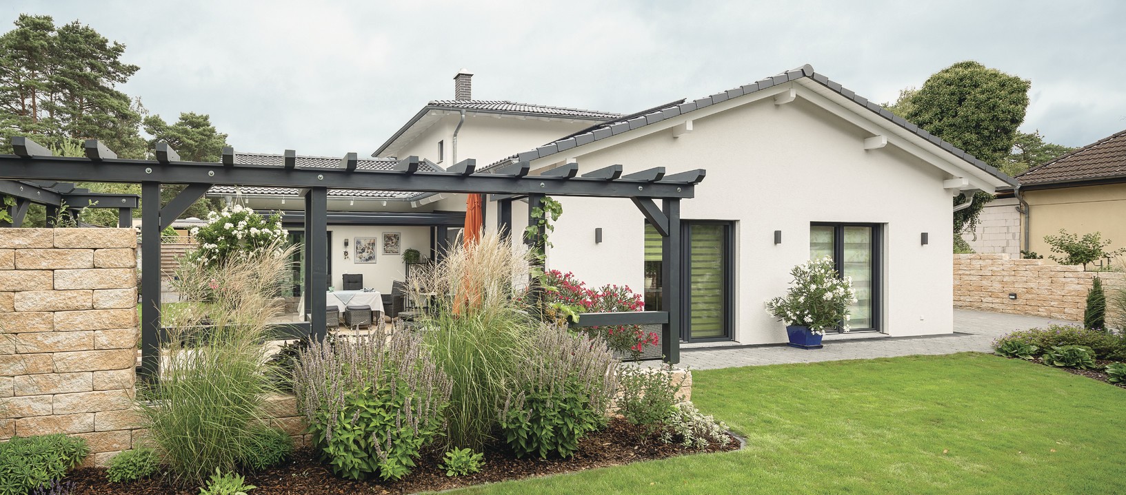 Bungalow mit Gartenansicht