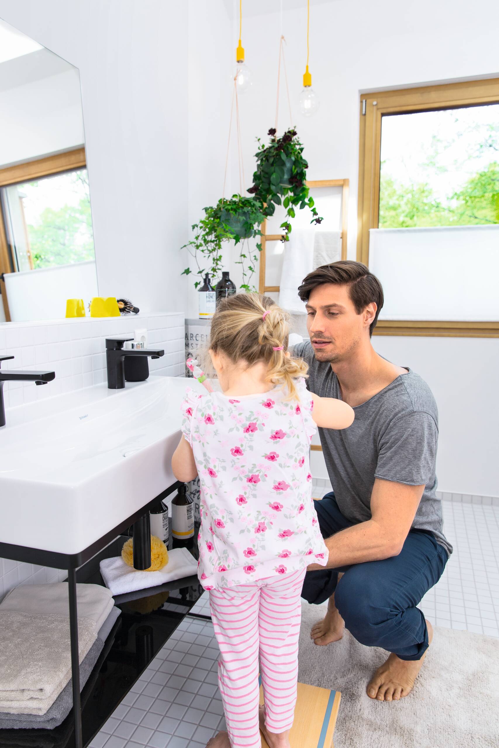 Familienbad mit Doppelwaschtisch