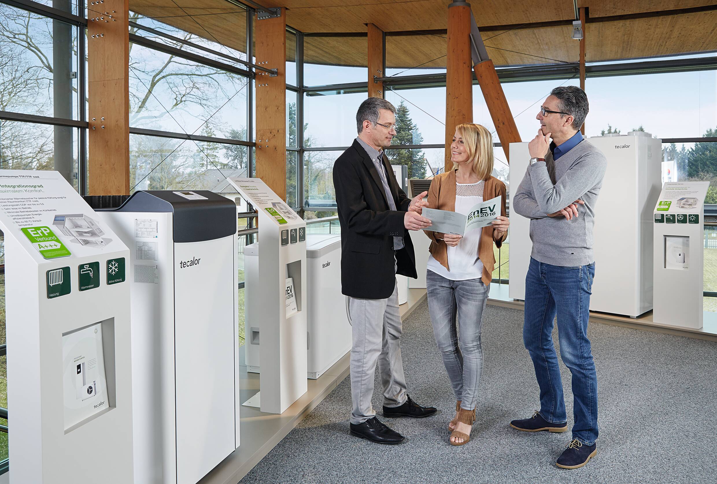Beratung zu Hausausstattung Model Personen allgemein