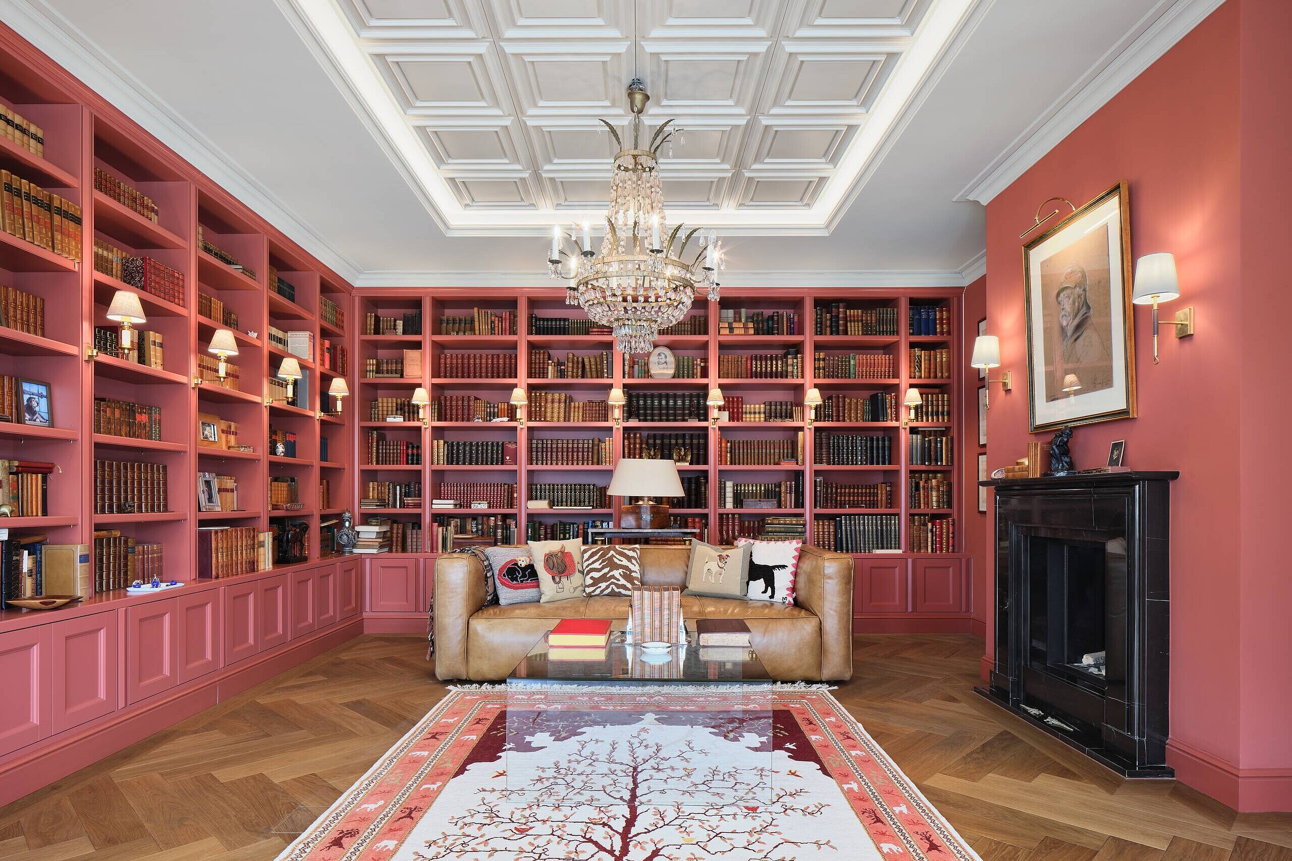 Geräumige Bibliothek Bibliothek