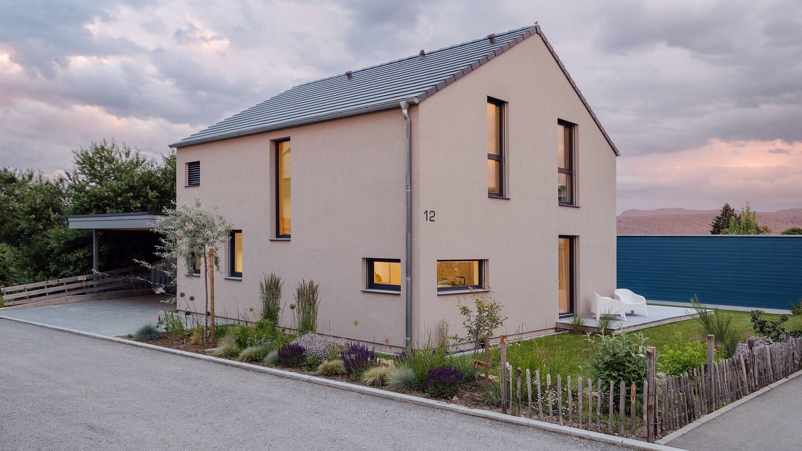 modernes Einfamilienhaus Satteldachhaus