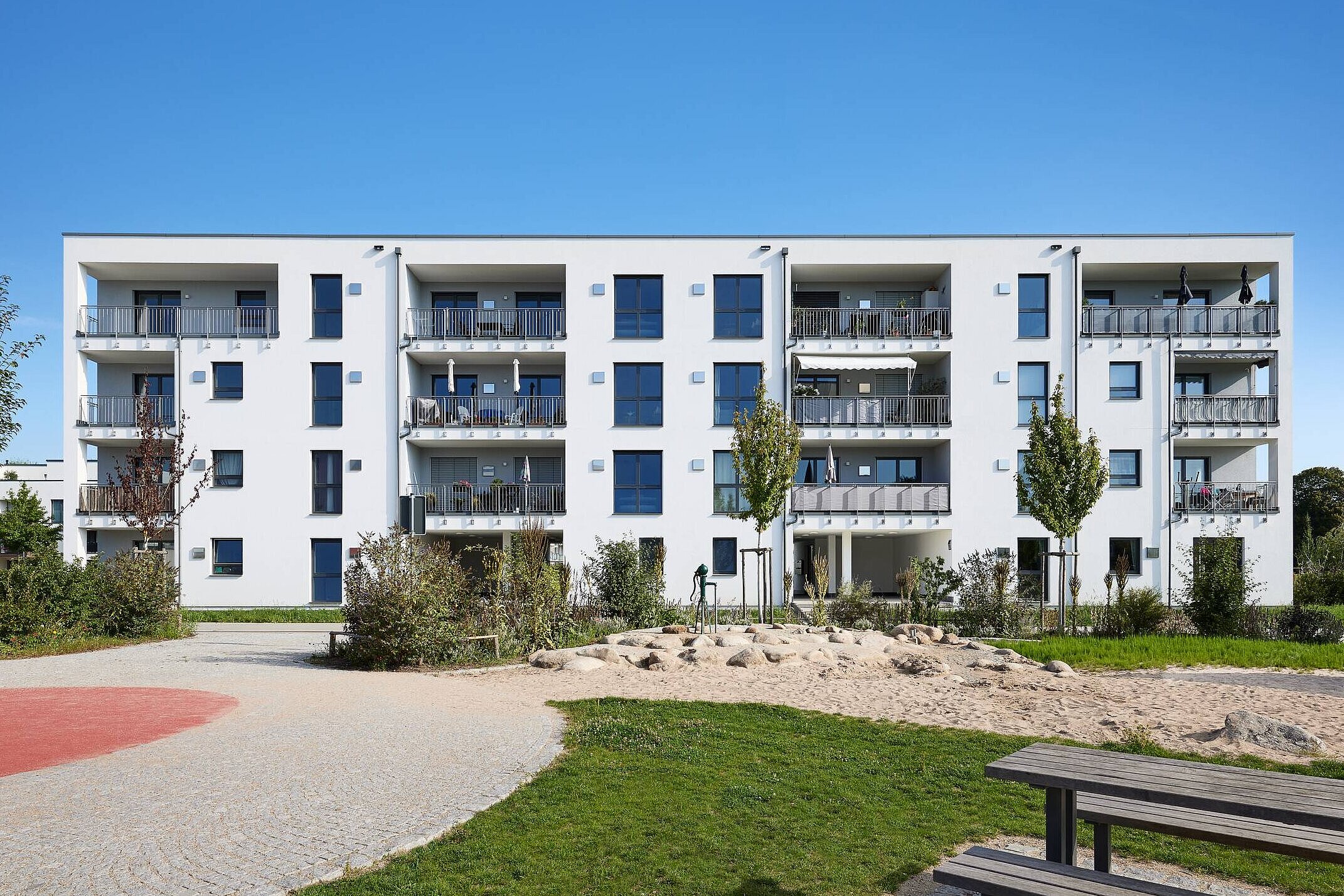 Mehrfamilienhaus in ökologischer Holzbauweise Mehrfamilienhaus