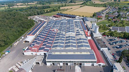 Luftaufnahme der Photovoltaik Anlage in Rheinau-Linx