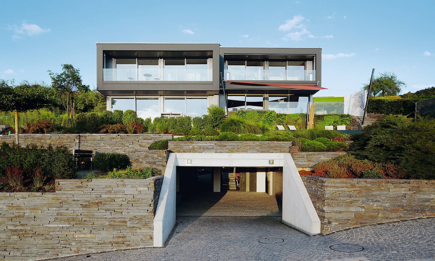 Exklusives Haus mit Flachdach