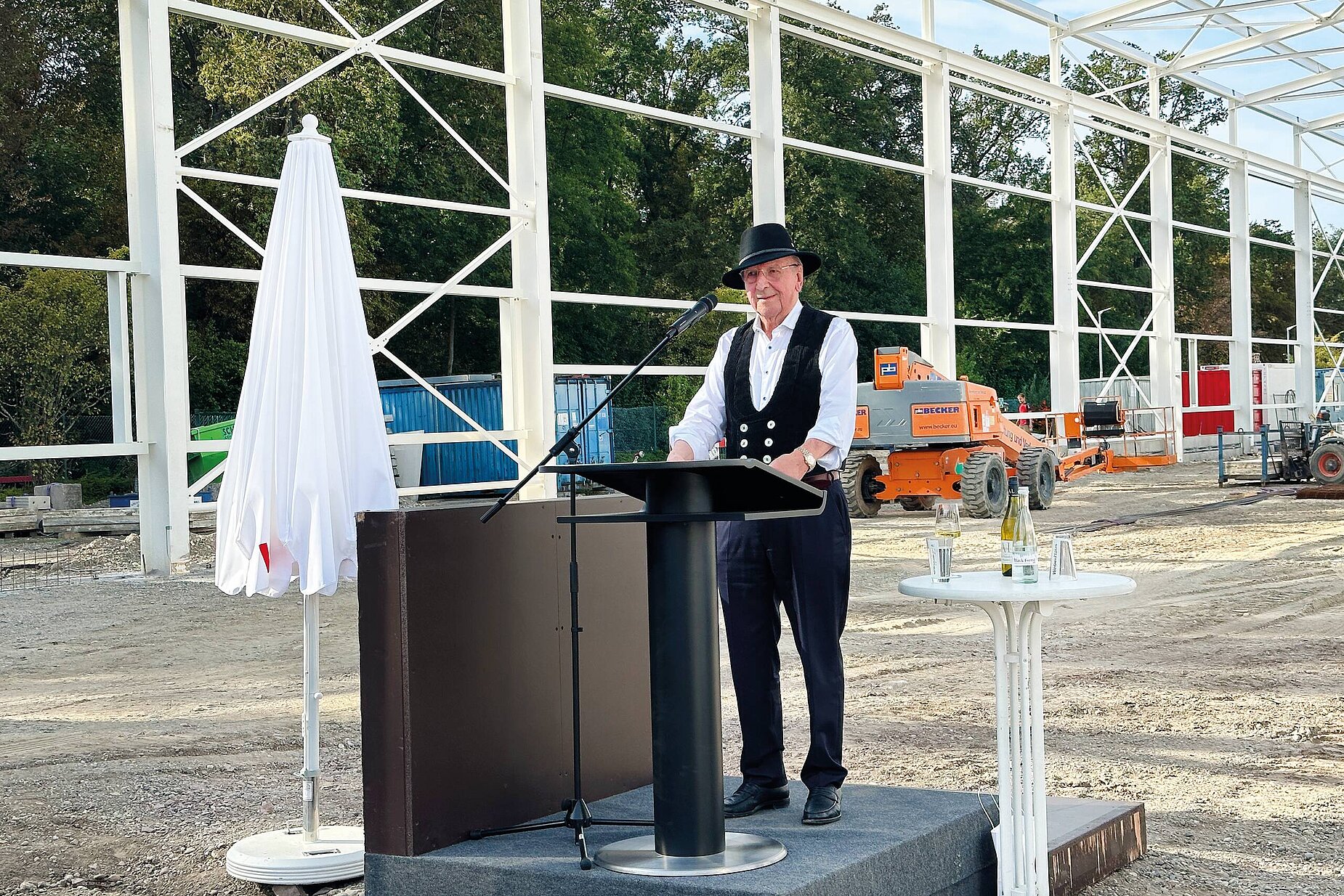 Richtfest neue Modulhalle von WeberHaus