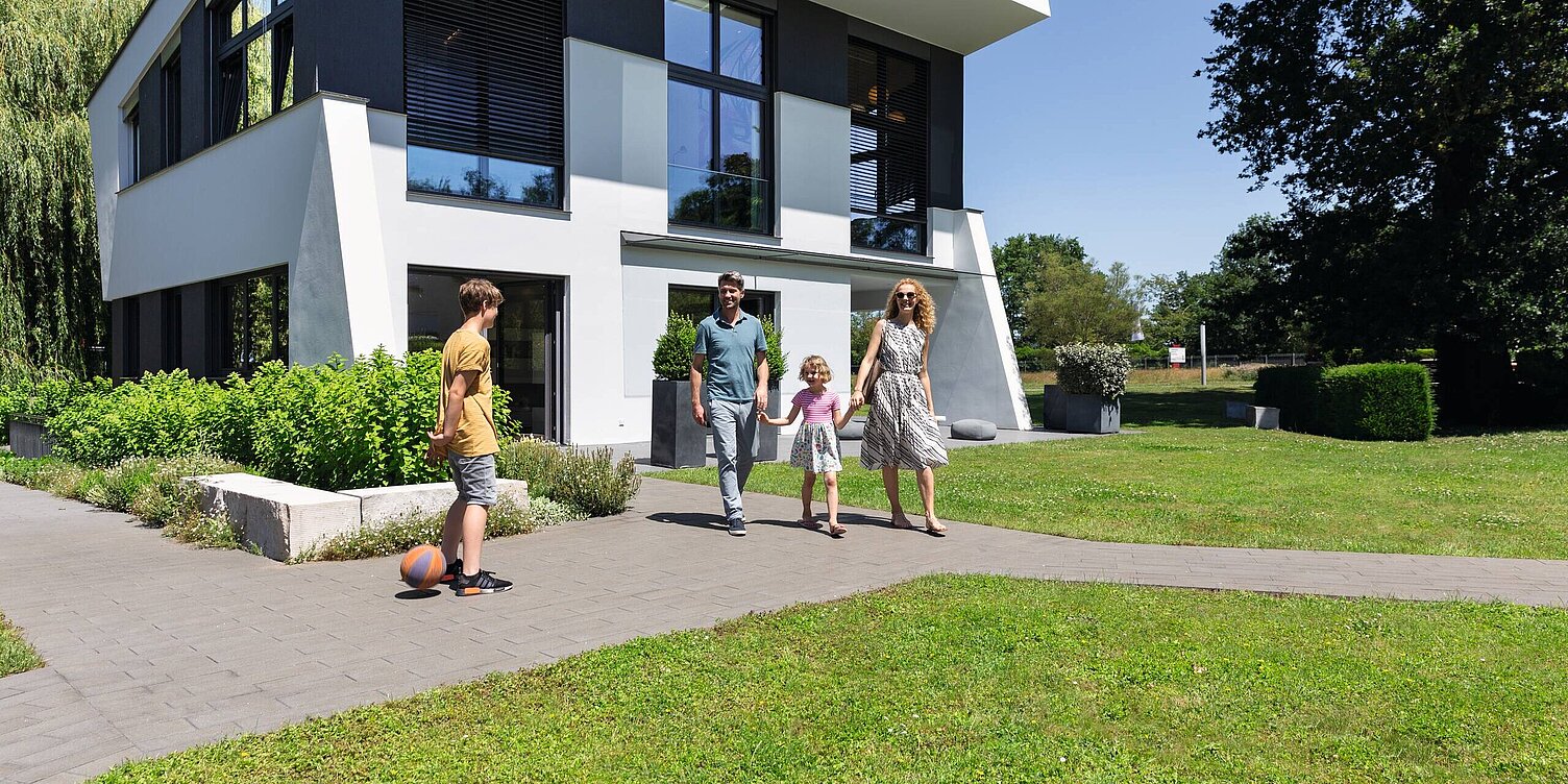 Architektenhaus, freigeplant WeberHaus, Musterhaus, Rheinau-Linx