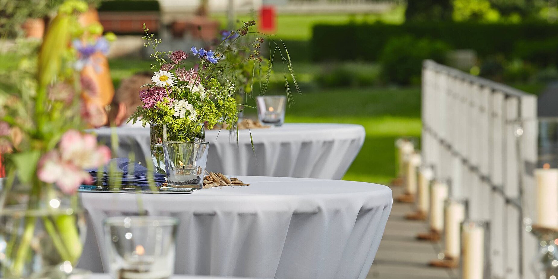 Seeterrasse der World of Living