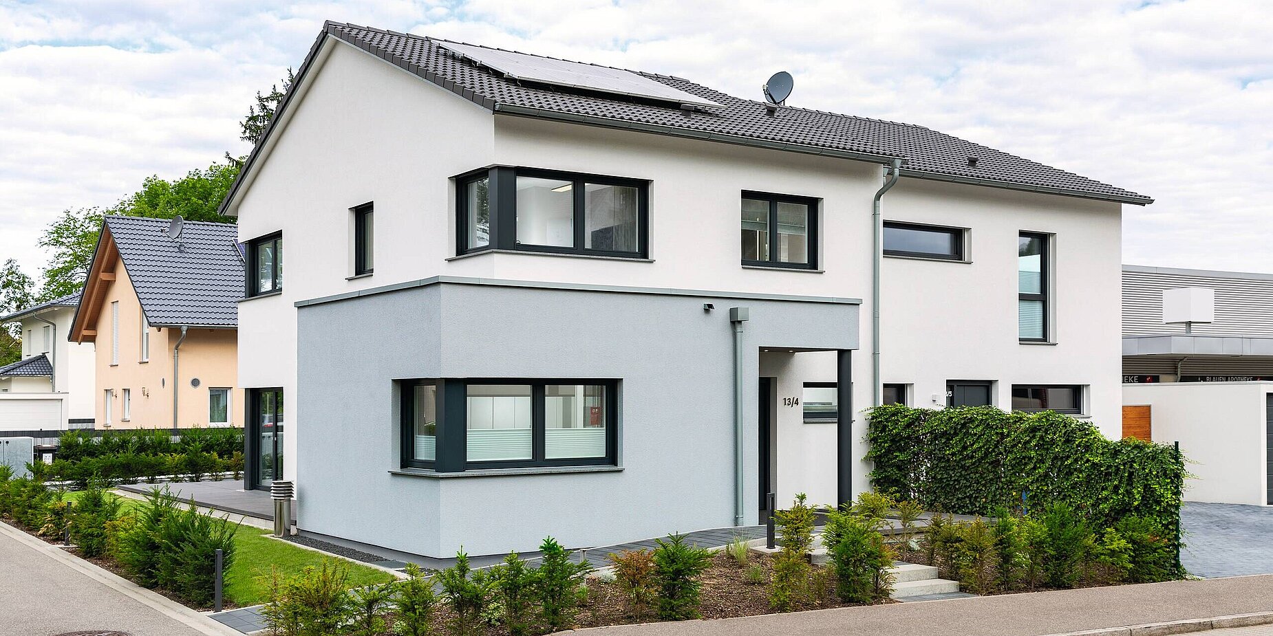 Modernes Doppelhaus Ausstellungshaus Schliengen