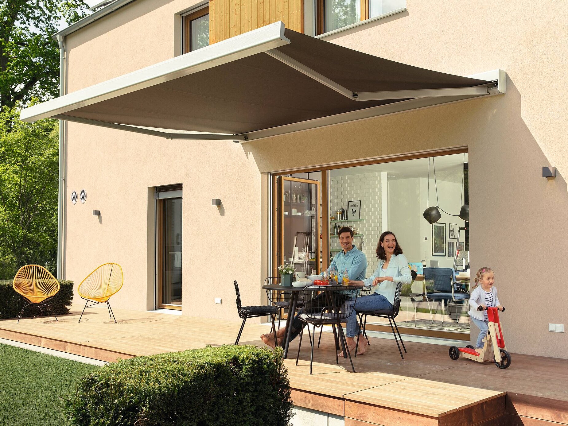 Terrasse mit Markise