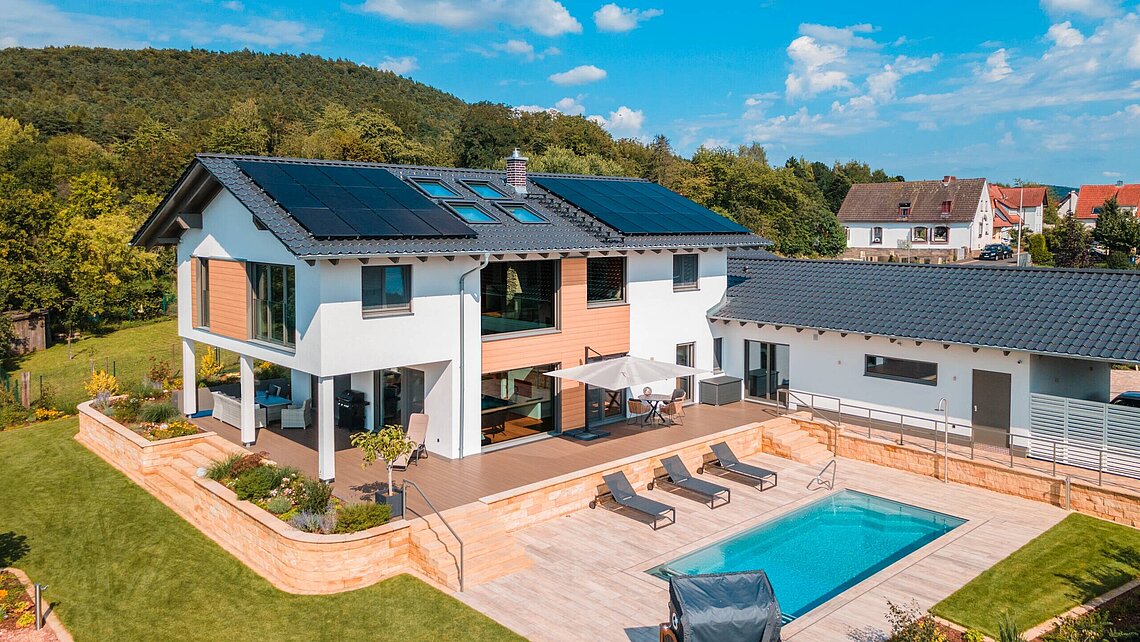 Luxusvillen mit Pool: Grundrisse, Tipps und Beispiele