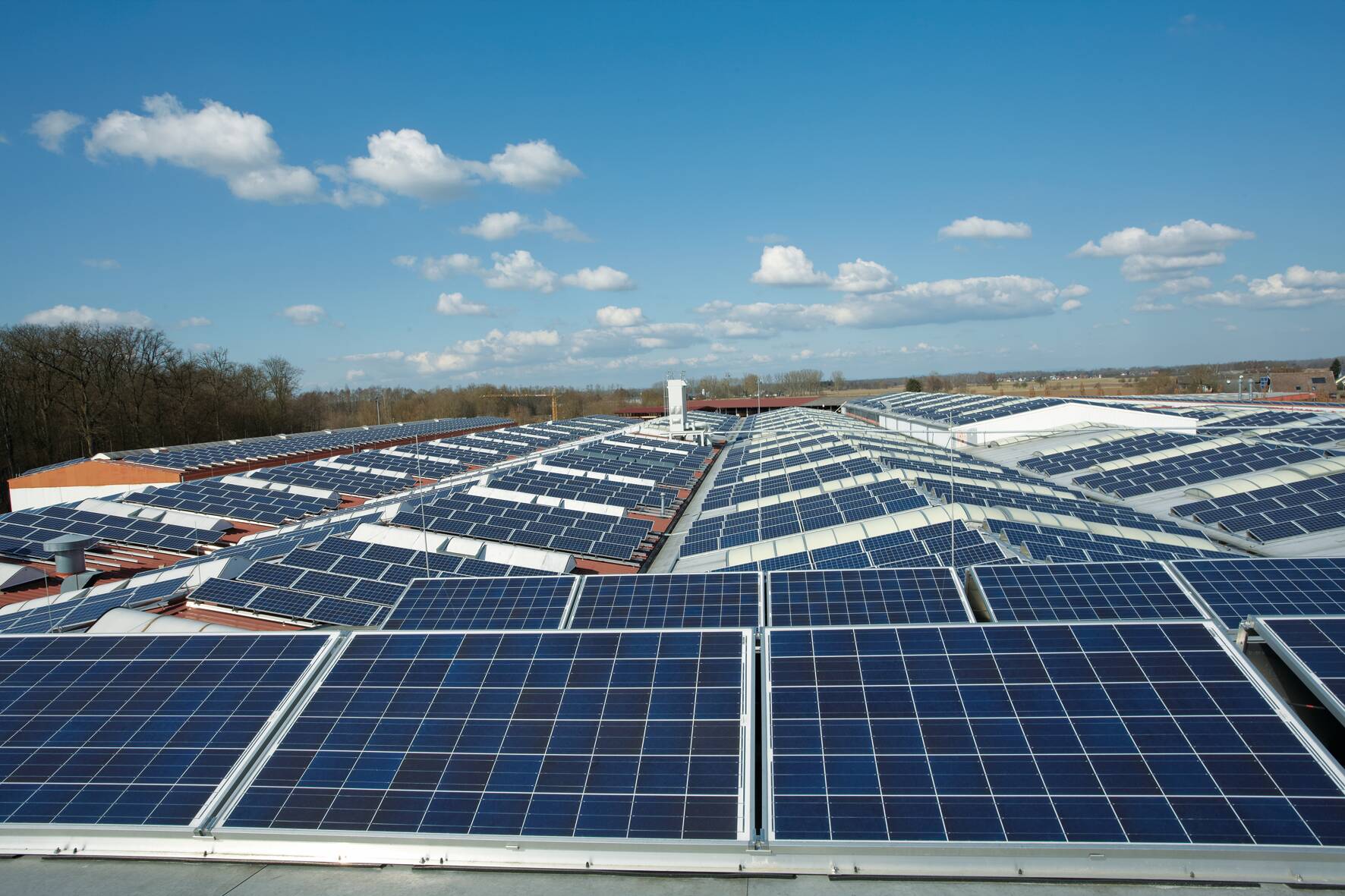 Fotovoltaik-Anlage offizielle Übergabe der WeberHaus Fotovoltaik-Anlage (PV-Anlage) 07.03.2012