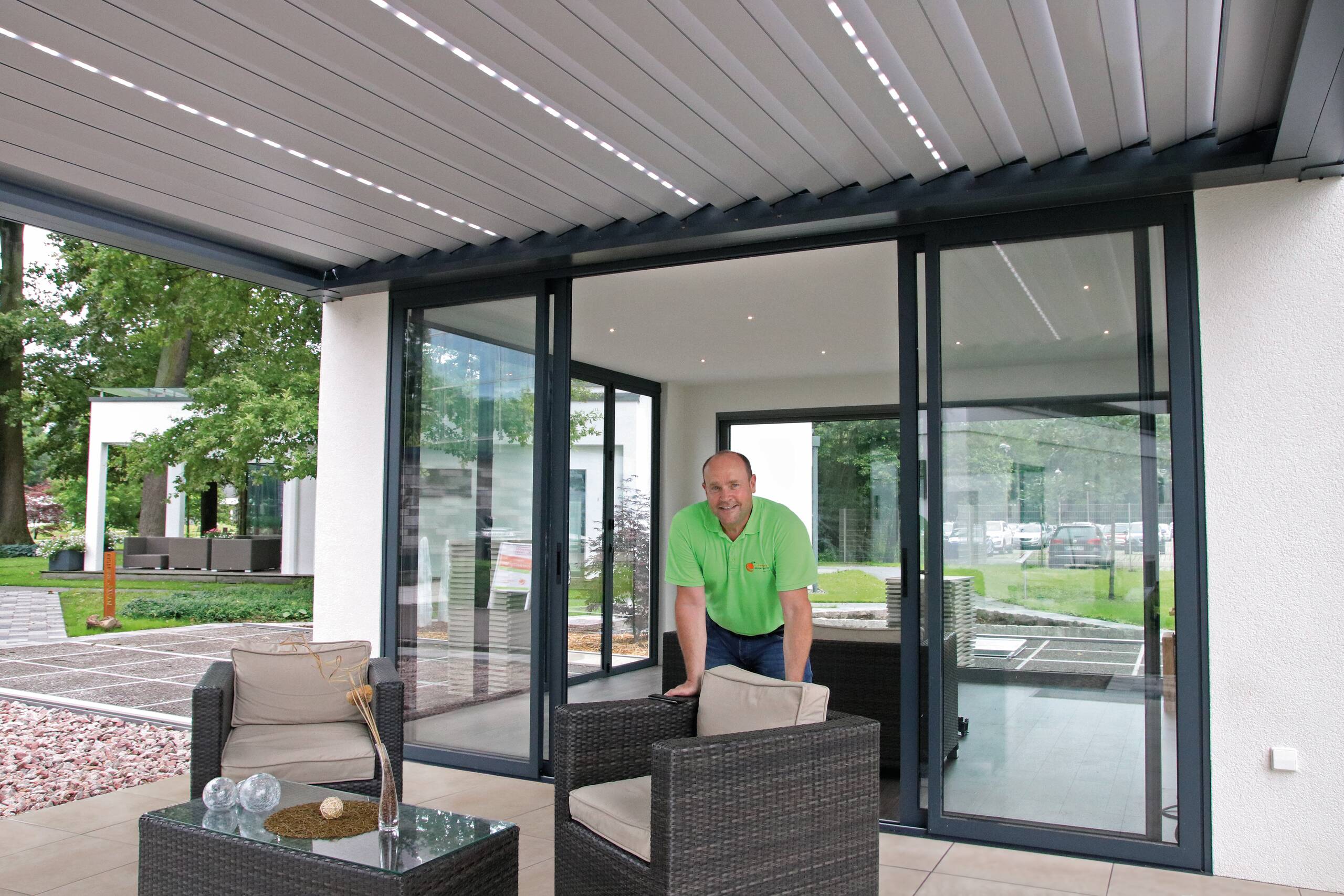 Günther Heitz - Orangenhaus Outdoor Günther Heitz - Orangenhaus Outdoor