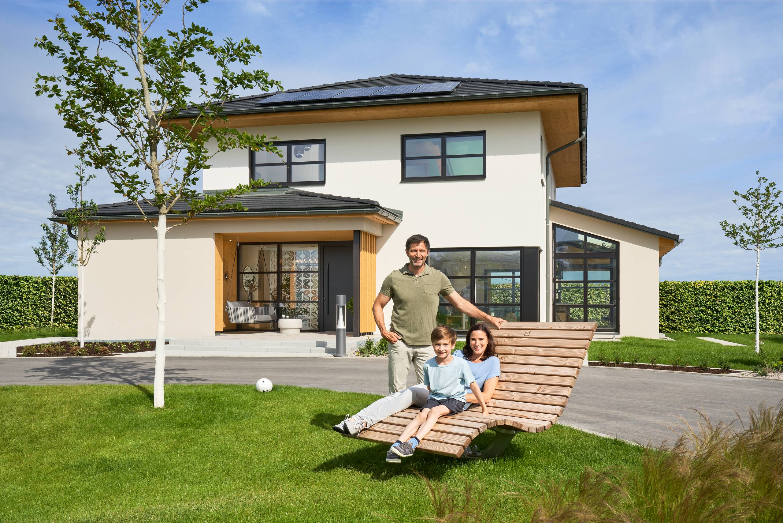Einfamilienhaus mit Walmdach und Erker Frei geplantes Architektenhaus